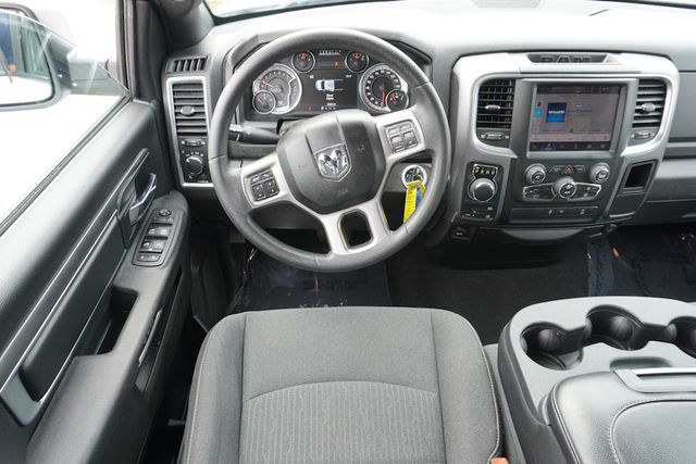2022 Ram 1500 Classic Warlock photo 18