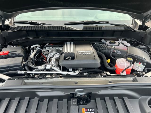 2025 Chevrolet Silverado 1500 LT photo 20