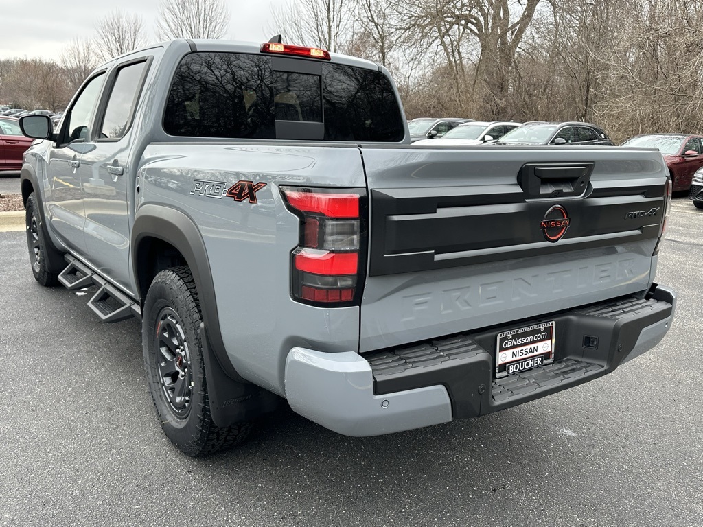 2025 Nissan Frontier Crew Cab PRO-4X photo 6