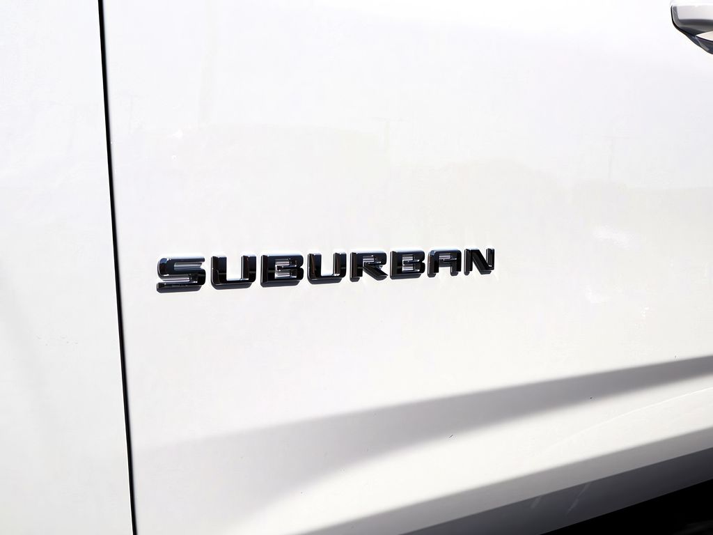 2024 Chevrolet Suburban 1500 LS photo 25