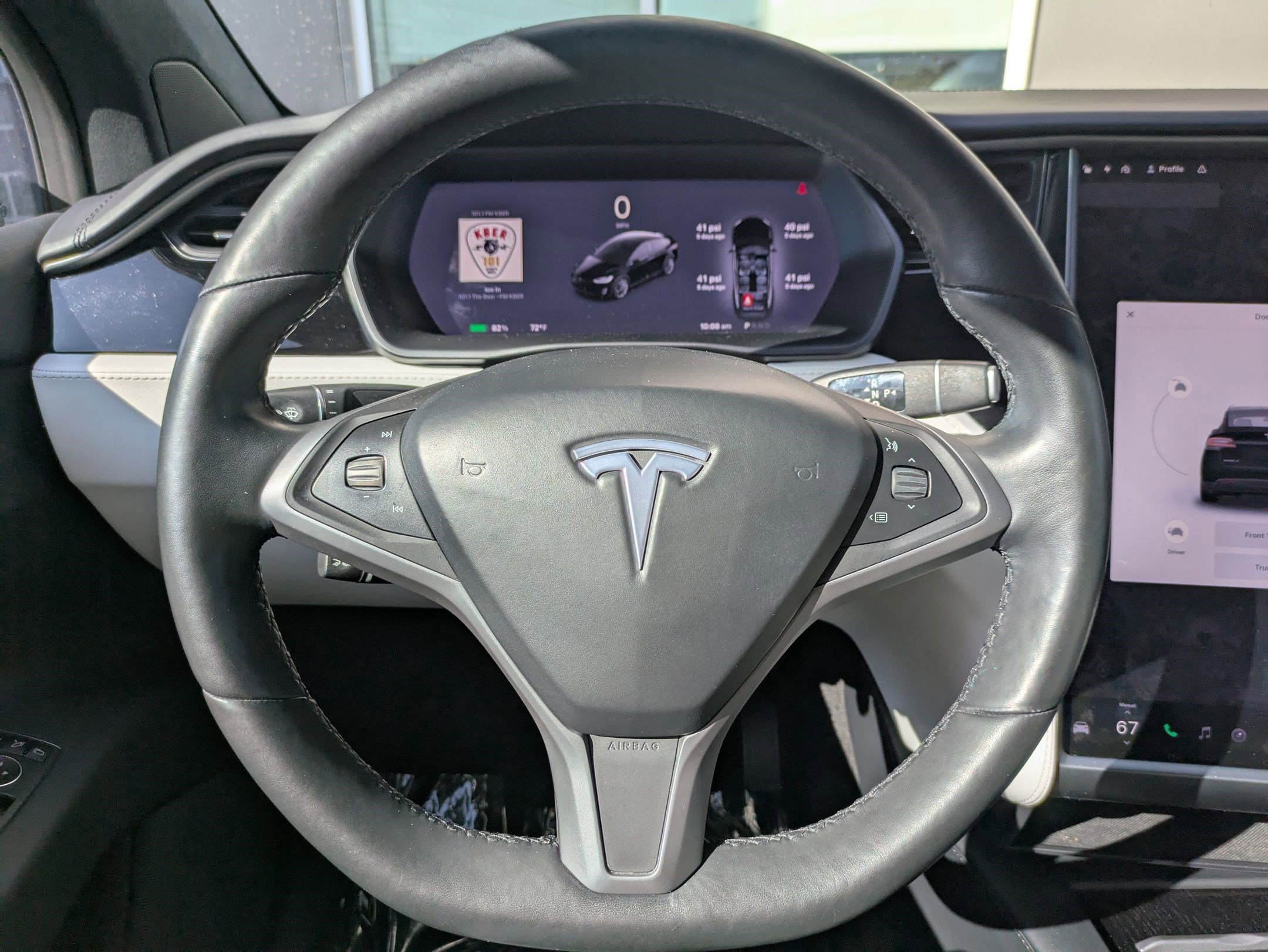 2018 Tesla Model X 100D photo 13