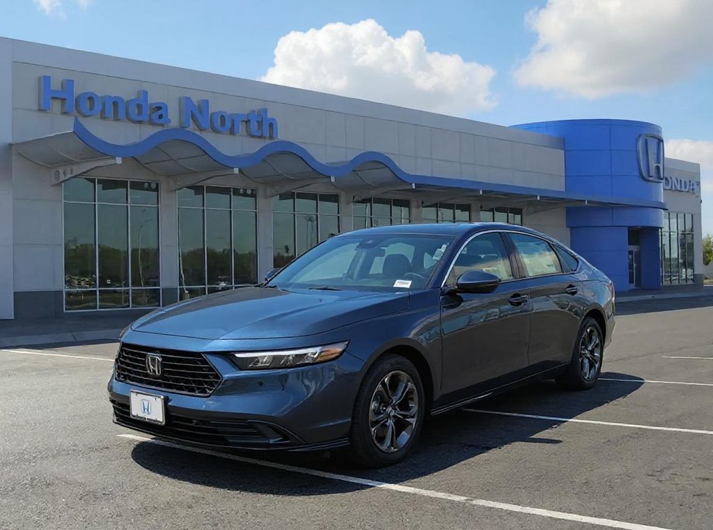 2025 Honda Accord Hybrid EX-L's photo