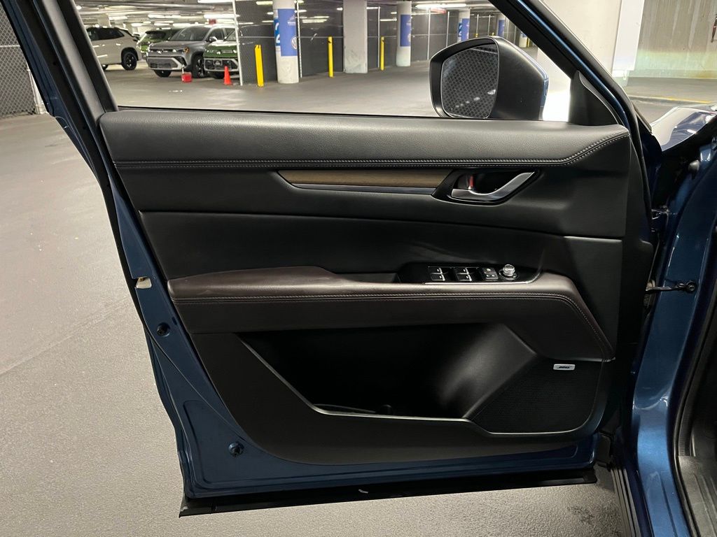2019 Mazda CX-5 Signature photo 14
