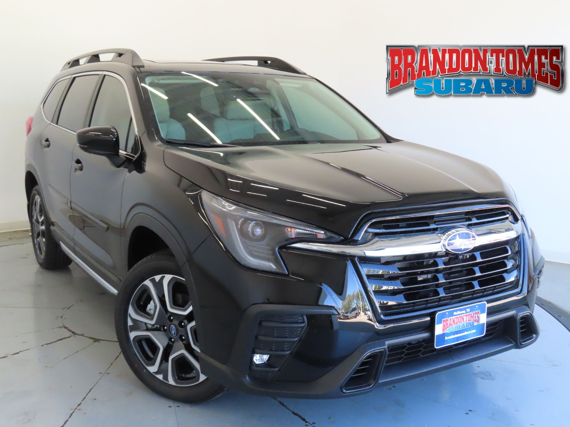 2025 Subaru Ascent Limited's photo