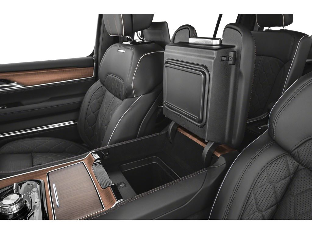 2025 Jeep Grand Wagoneer III Obsidian photo 12