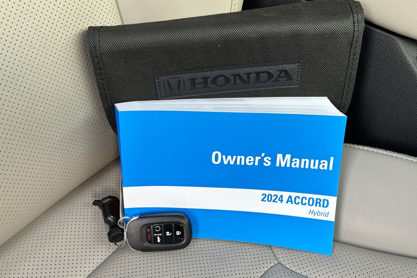 2024 Honda Accord Hybrid Touring photo 33
