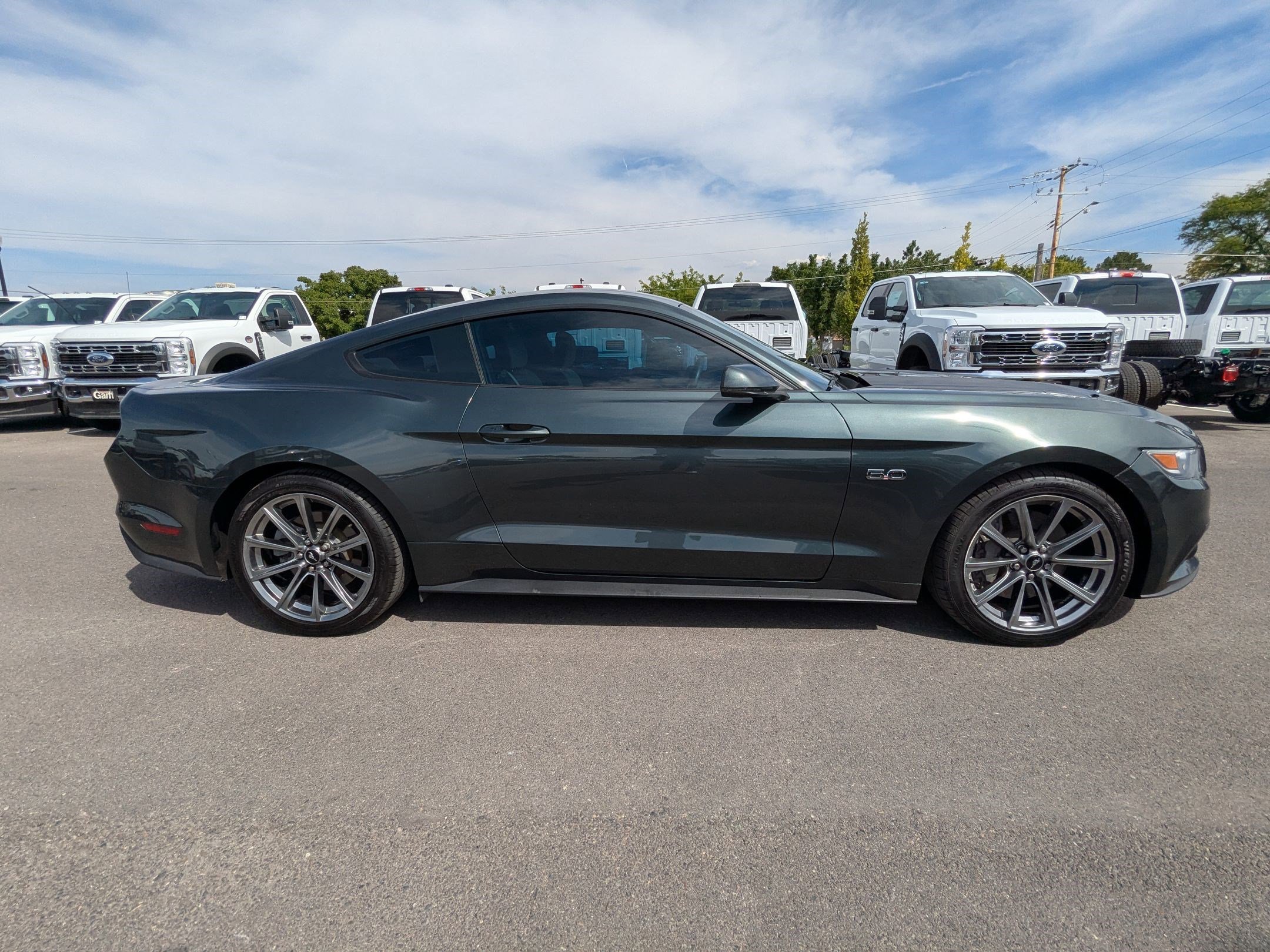 2015 Ford Mustang GT Premium photo 2