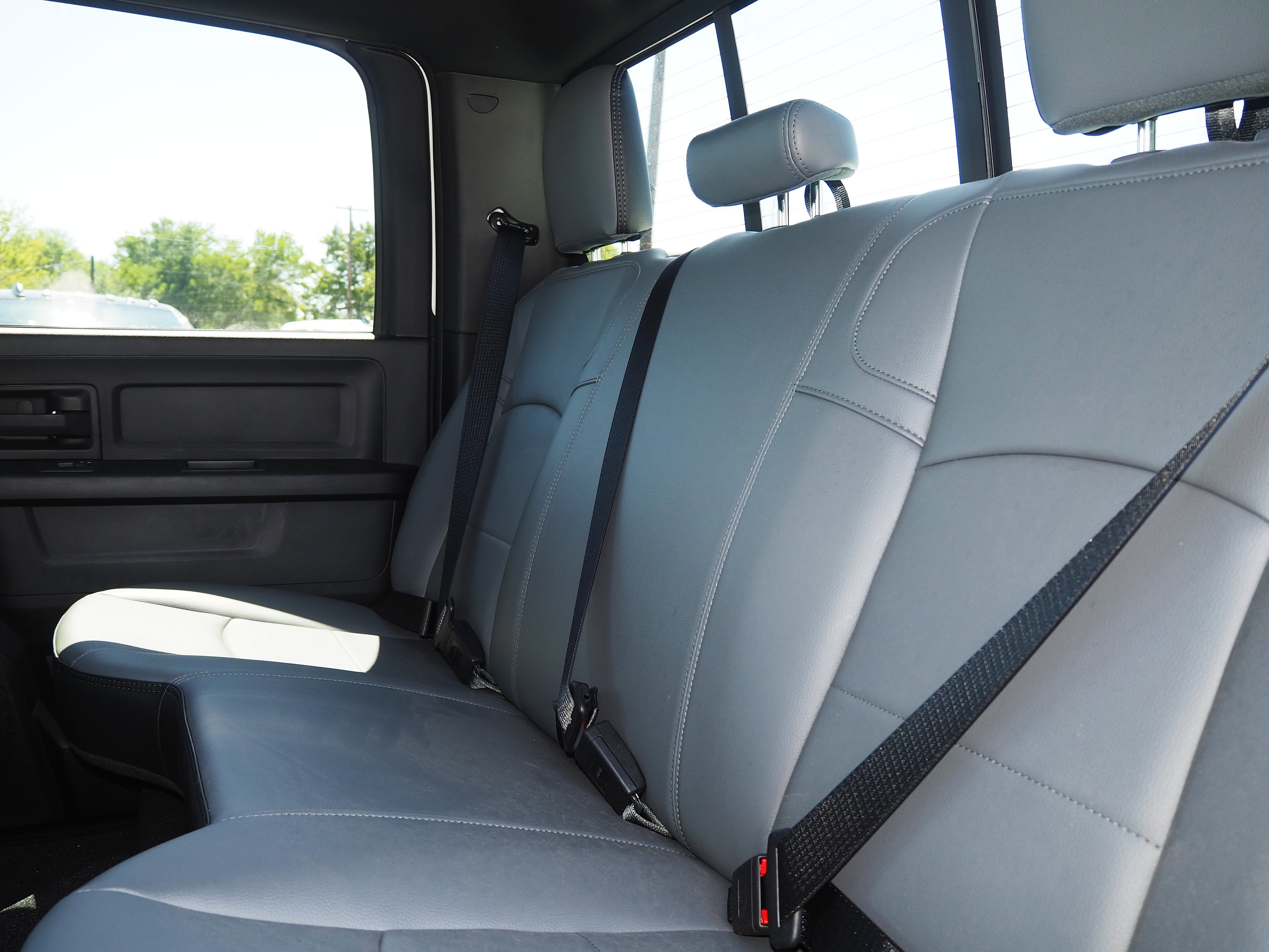 2026 Ram 3500 Tradesman photo 4