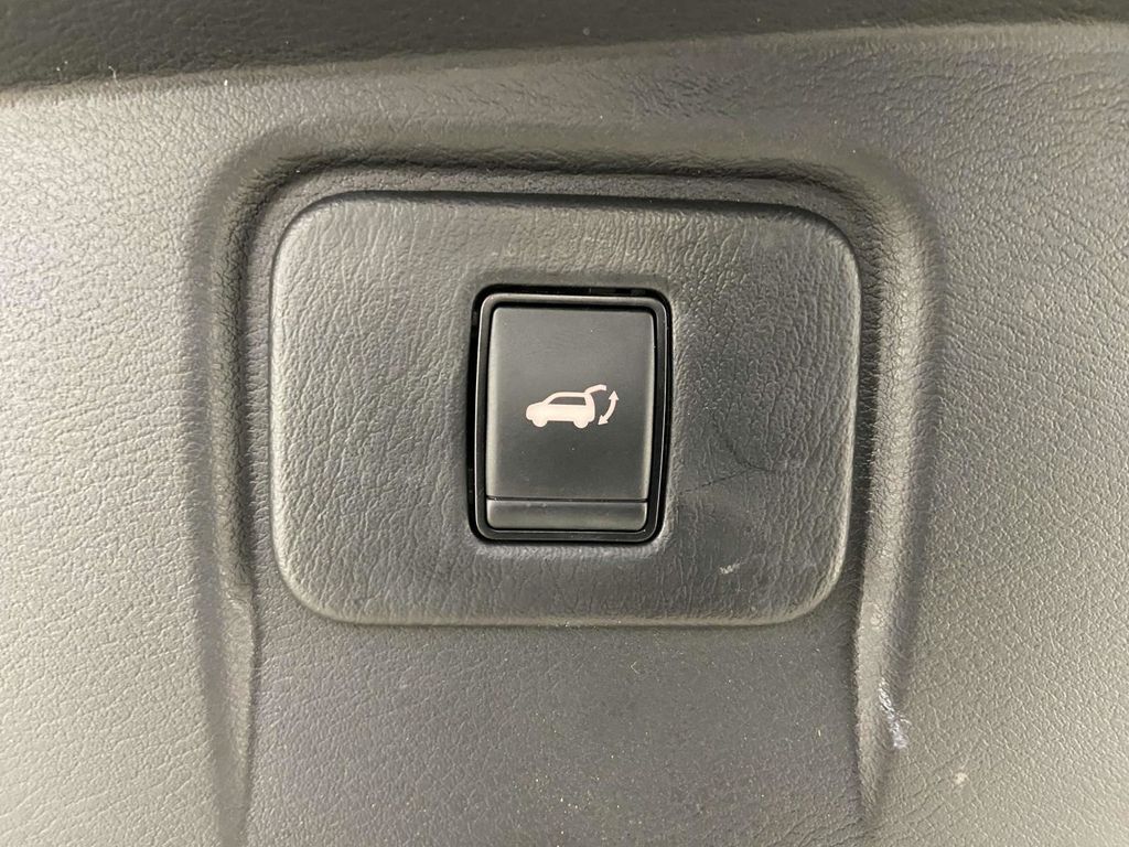 2024 Nissan Murano SL photo 6