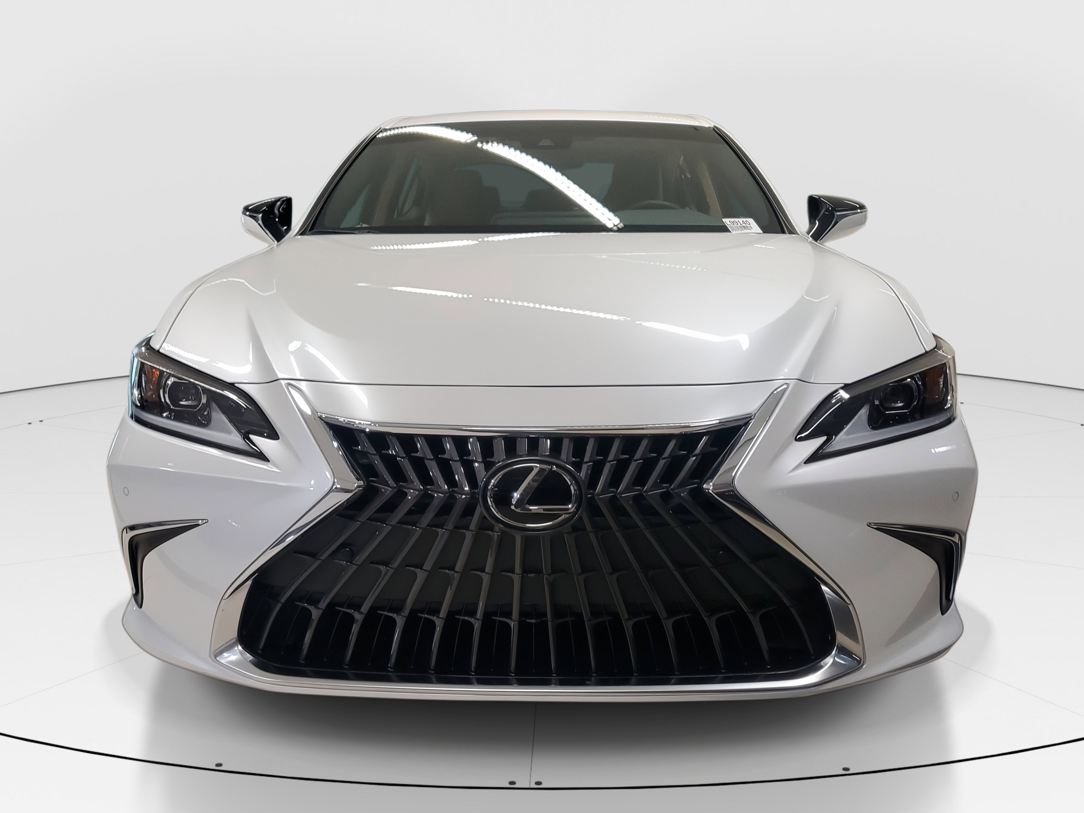 2025 Lexus ES 350 photo 2