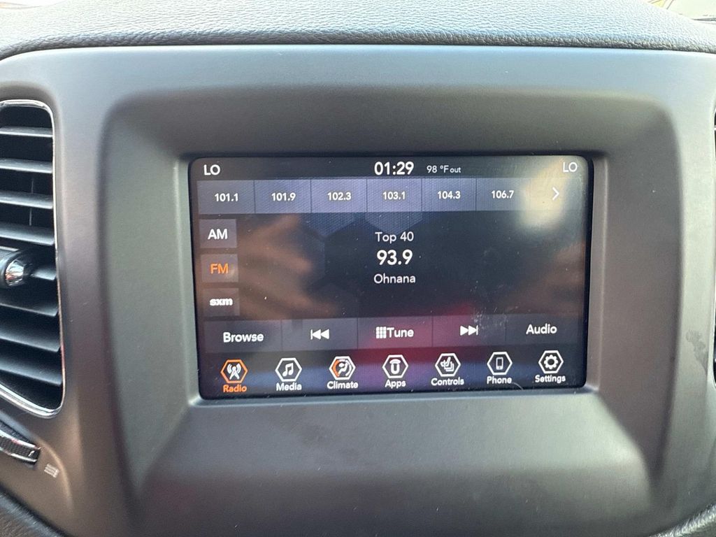 2019 Jeep Compass North Edition Latitude photo 22