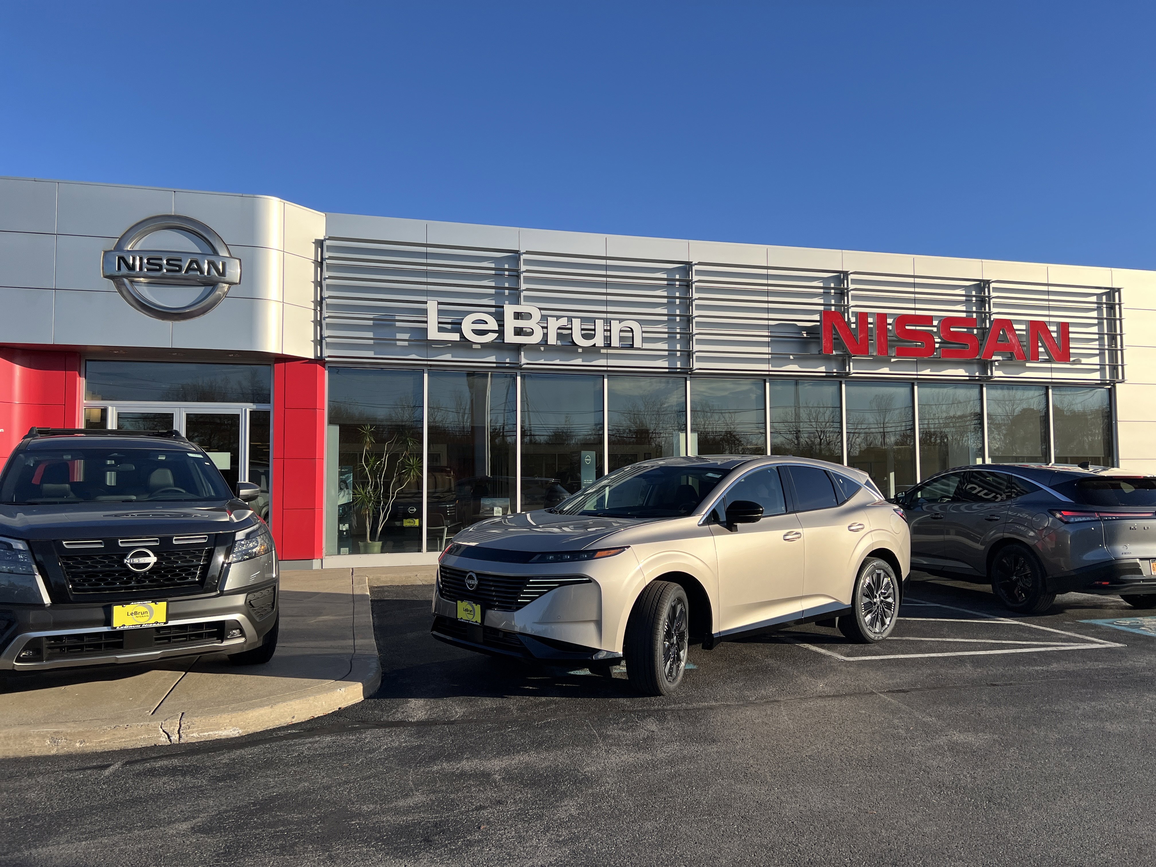 2026 Nissan Murano Platinum's photo