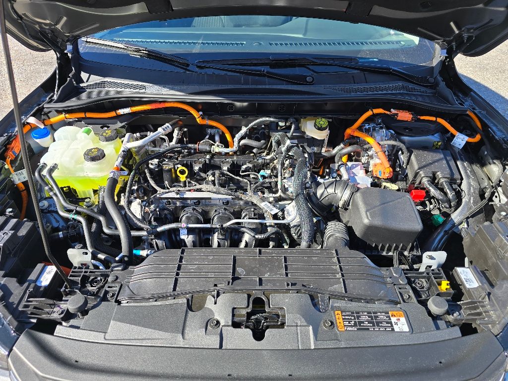 2025 Ford Escape Plug-In Hybrid photo 13