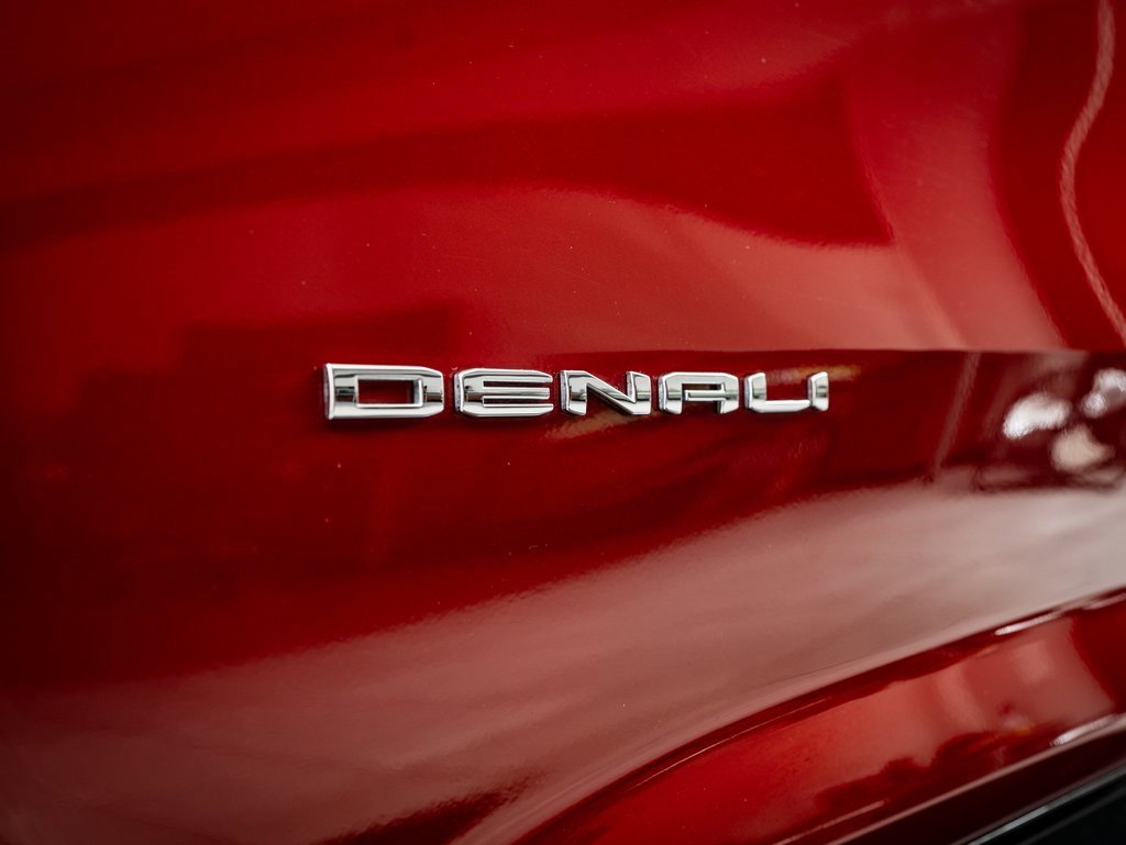 2024 Gmc Acadia Denali photo 3