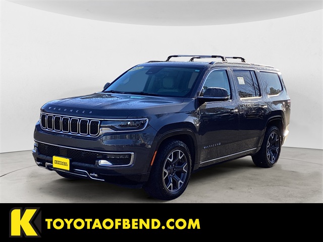 2022 Jeep Wagoneer Series III's photo