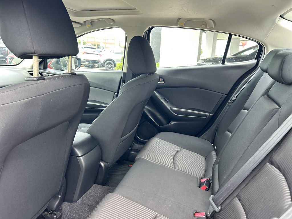 2016 Mazda Mazda3 Touring photo 16