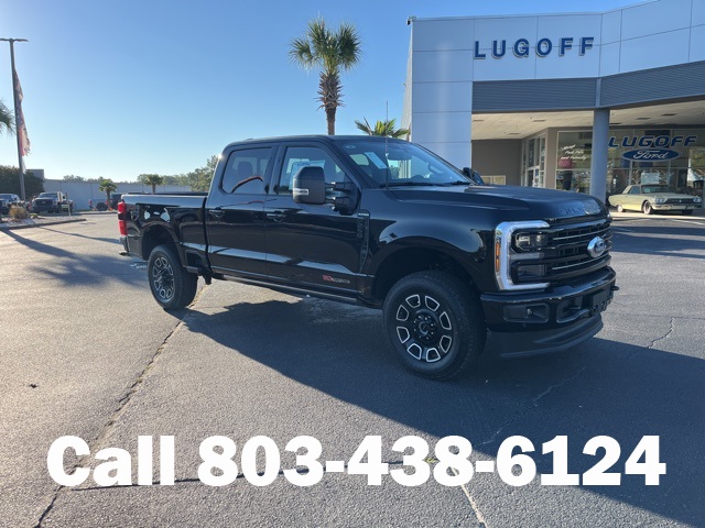 2026 Ford F-250 Super Duty Platinum's photo