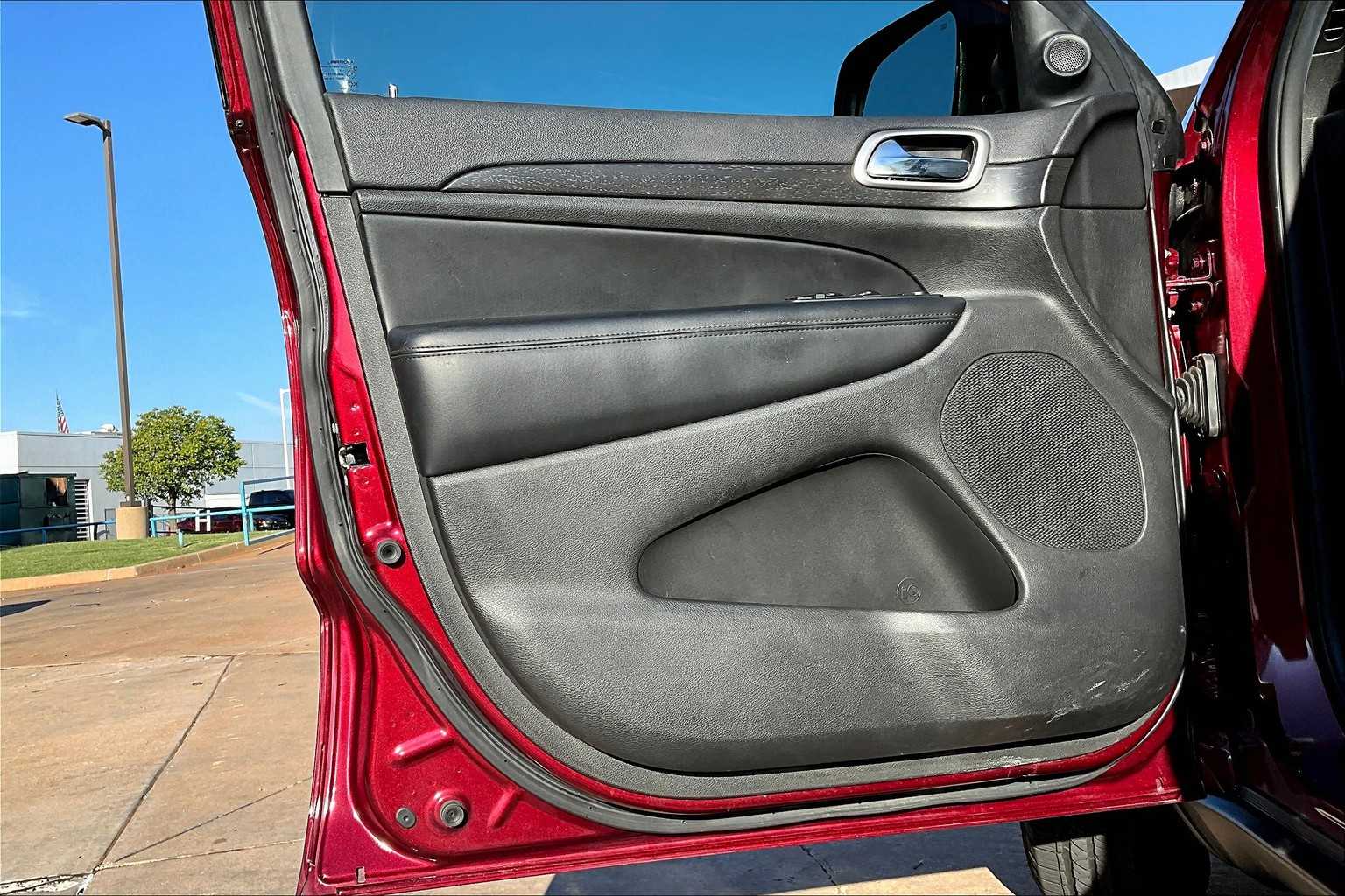 2018 Jeep Grand Cherokee Laredo photo 18