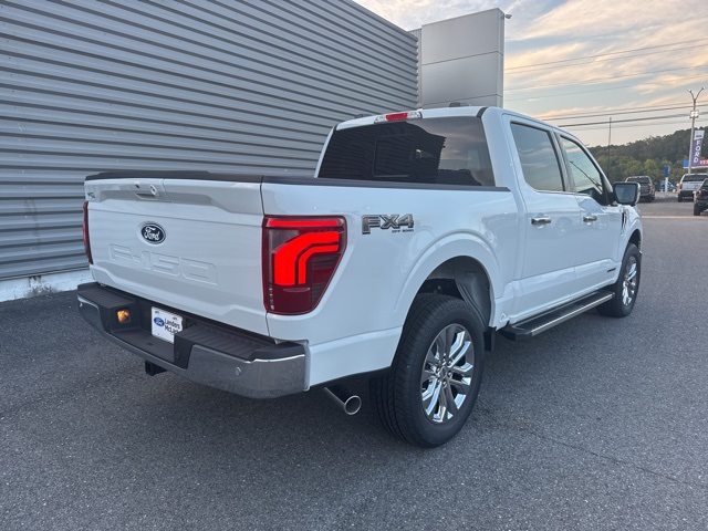 2025 Ford F-150 Lariat photo 3