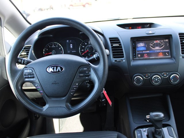 2018 Kia Forte LX S EX photo 10