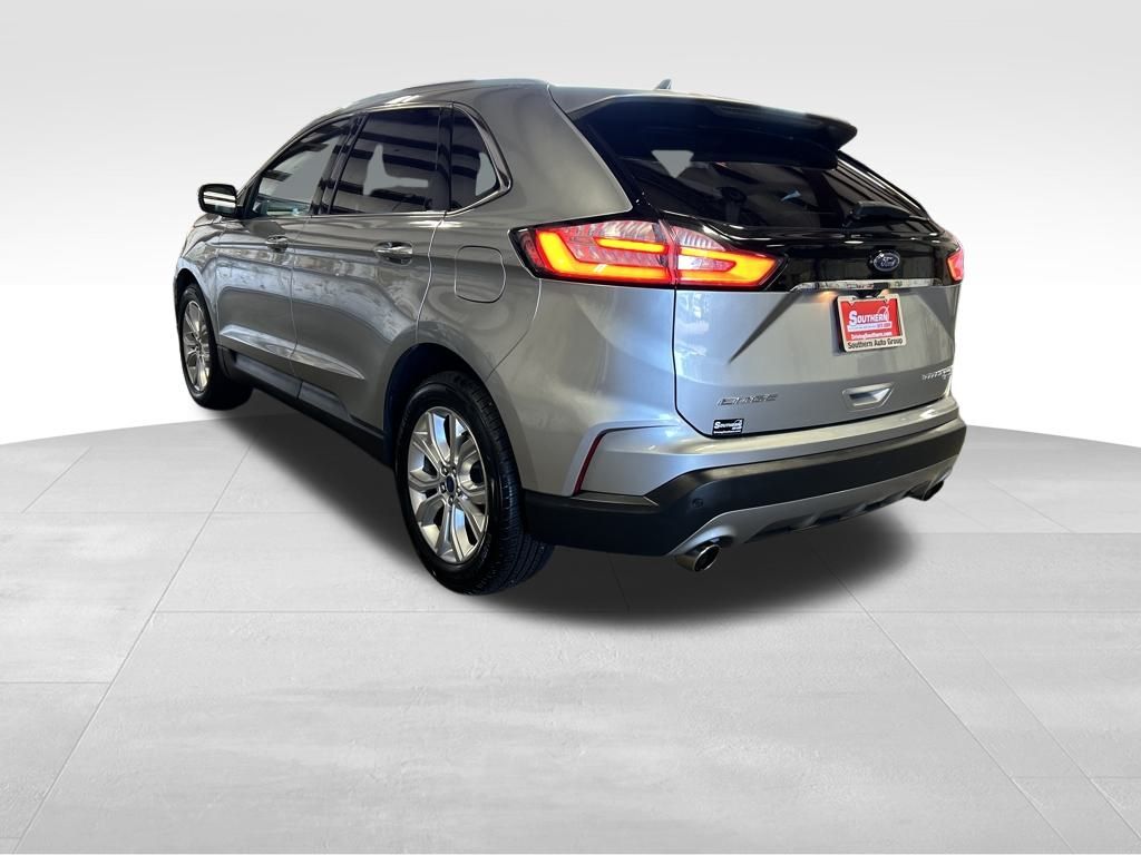 2020 Ford Edge Titanium photo 3