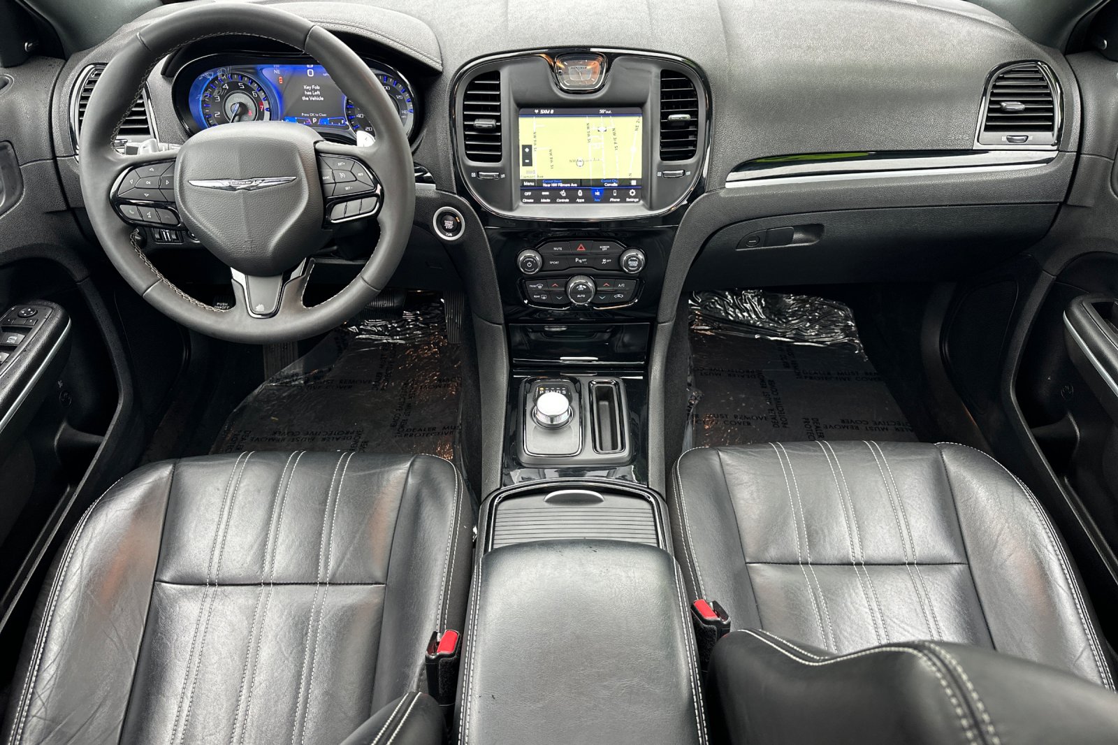 2023 Chrysler 300 S photo 12