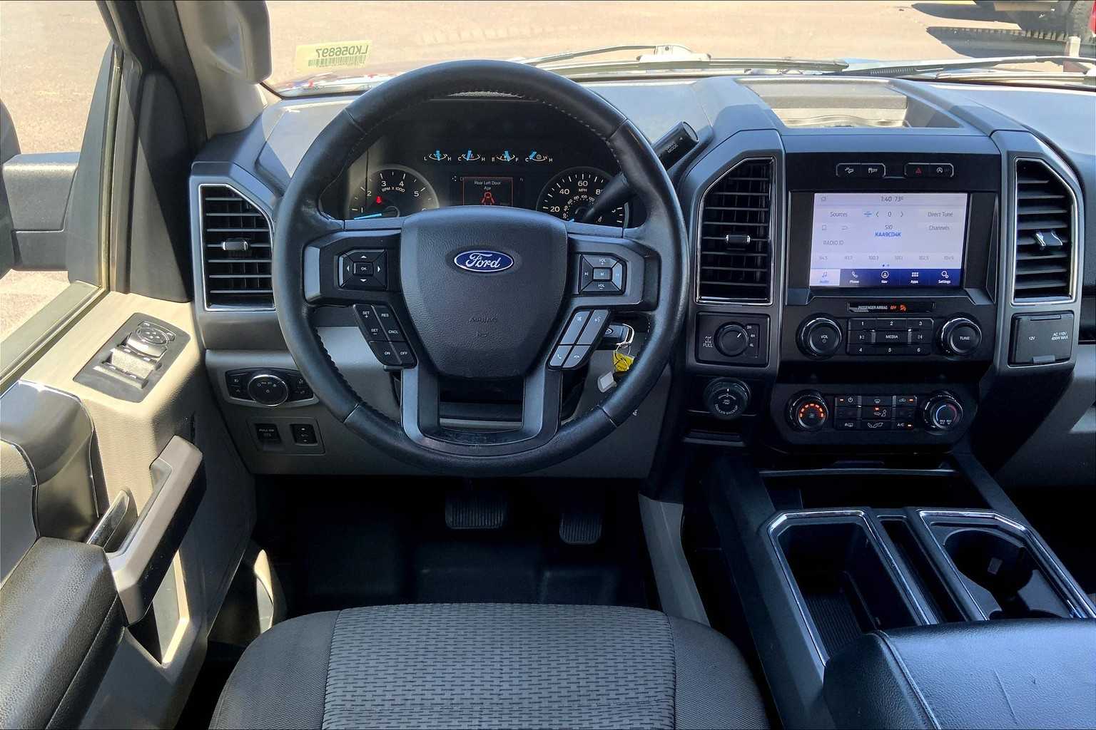 2020 Ford F-150 XLT photo 3