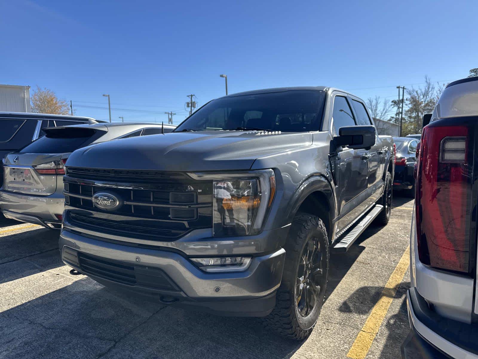 2023 Ford F-150 XLT's photo
