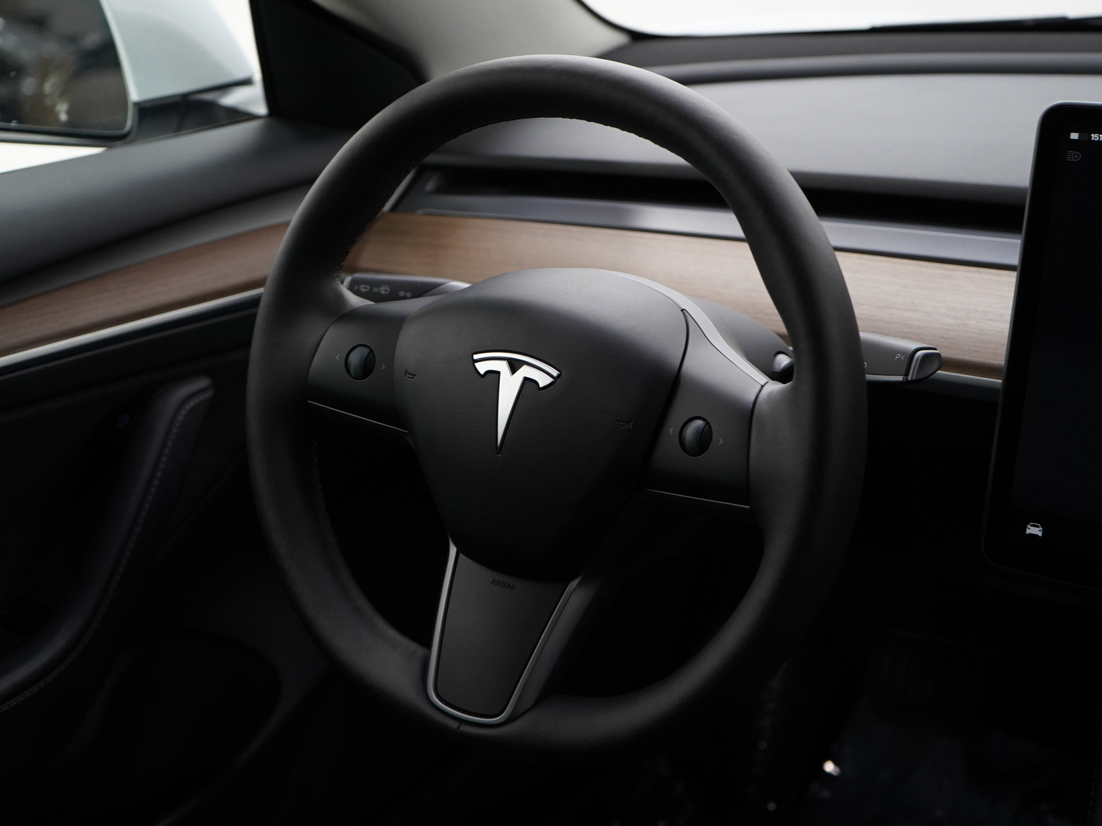 2023 Tesla Model 3 Long Range photo 13