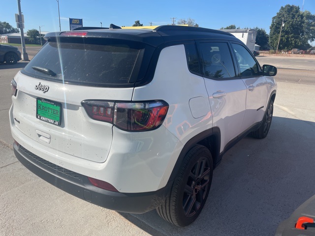 2026 Jeep Compass Limited Altitude photo 2