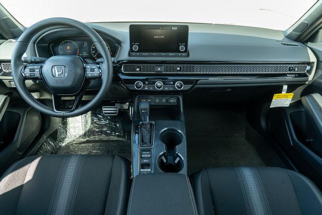 2026 Honda Civic Sport photo 13