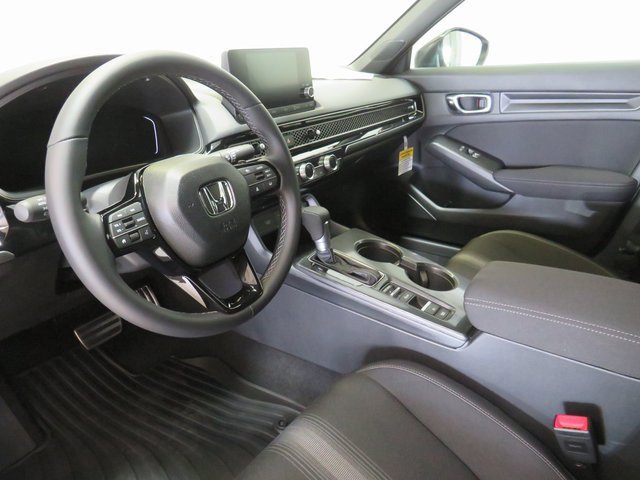 2026 Honda Civic Sport photo 2