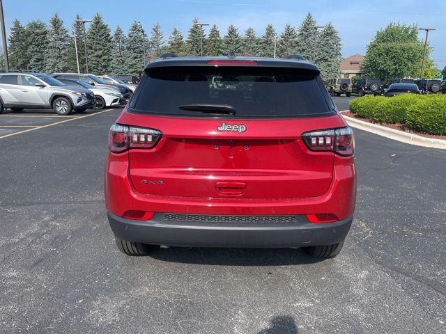 2025 Jeep Compass Limited photo 4