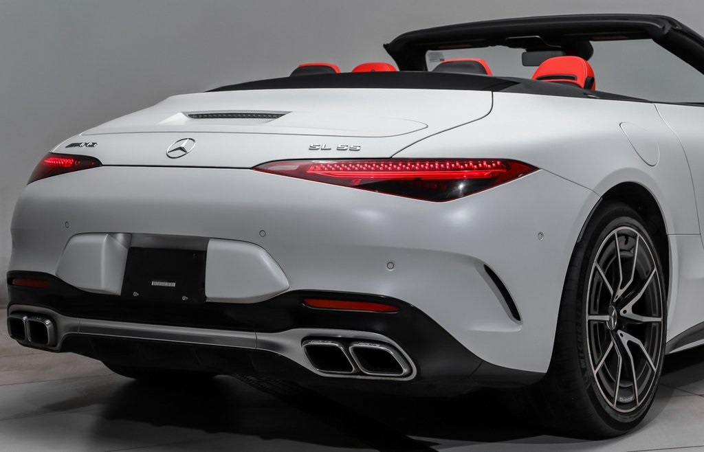 2023 Mercedes Benz SL 55 AMG photo 4