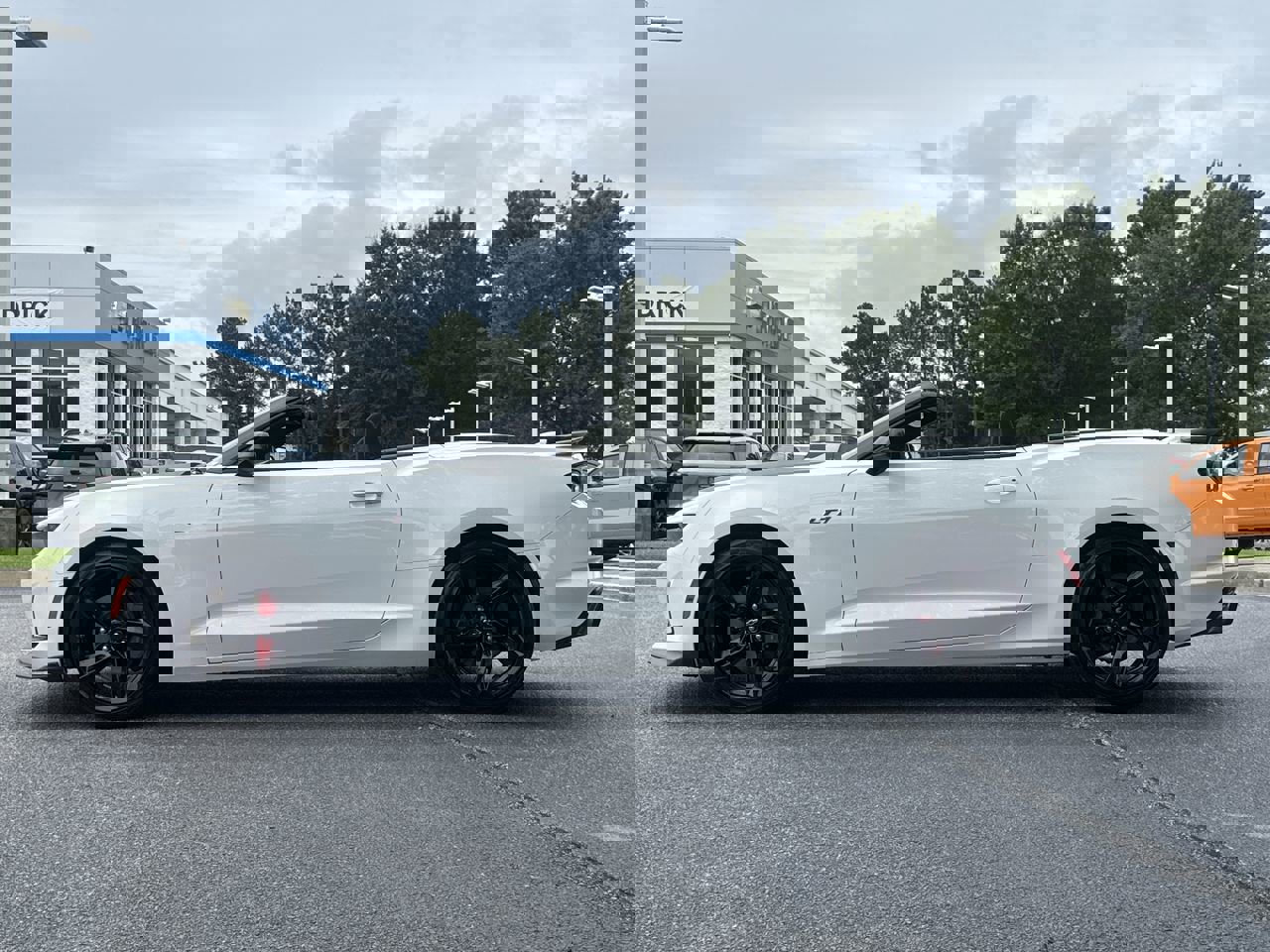 2023 Chevrolet Camaro LT1 photo 6