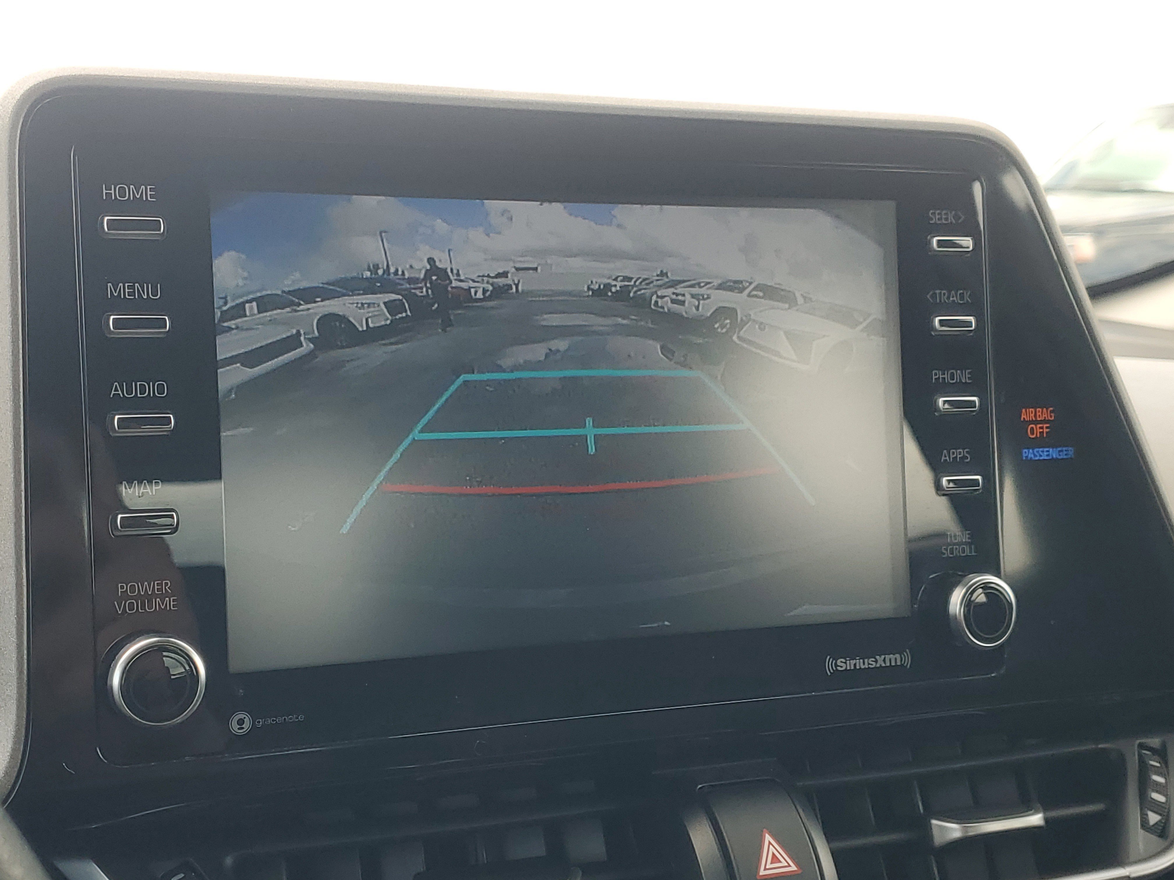 2020 Toyota C-HR LE photo 9