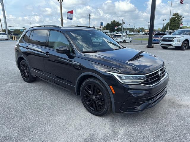 2022 Volkswagen Tiguan SE R-Line Black photo 8