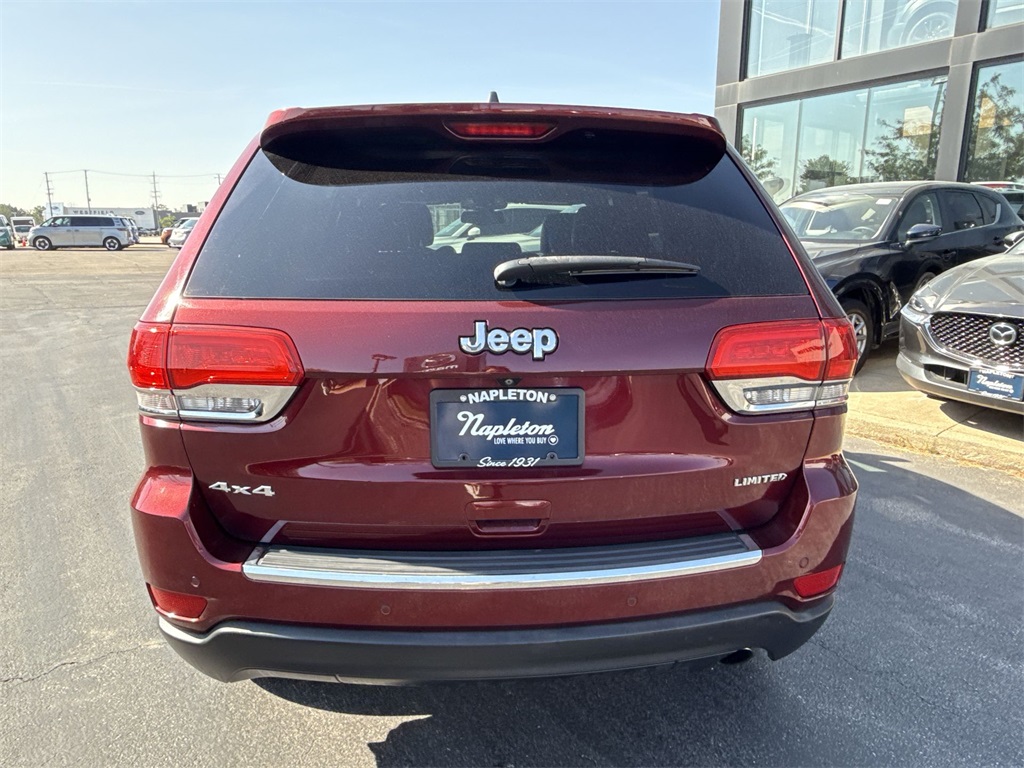 2016 Jeep Grand Cherokee Limited photo 2