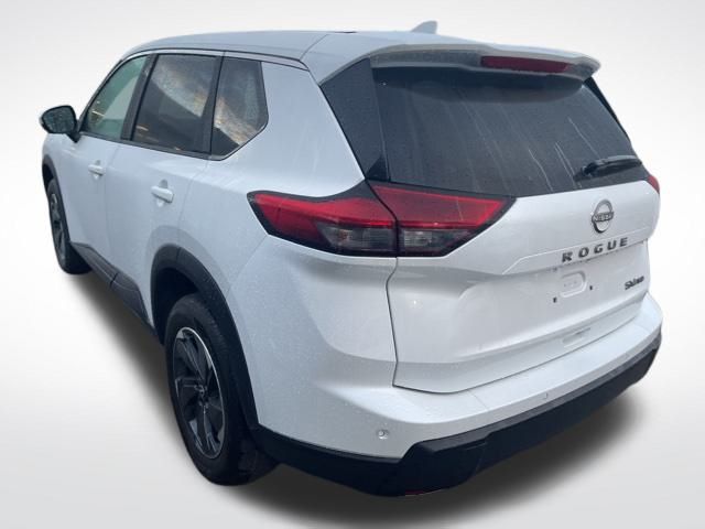 2024 Nissan Rogue SV photo 4