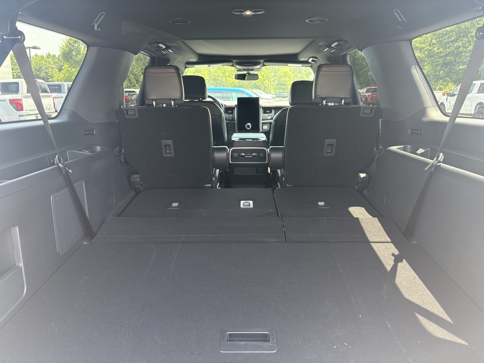 2024 Ford Expedition MAX Limited photo 8