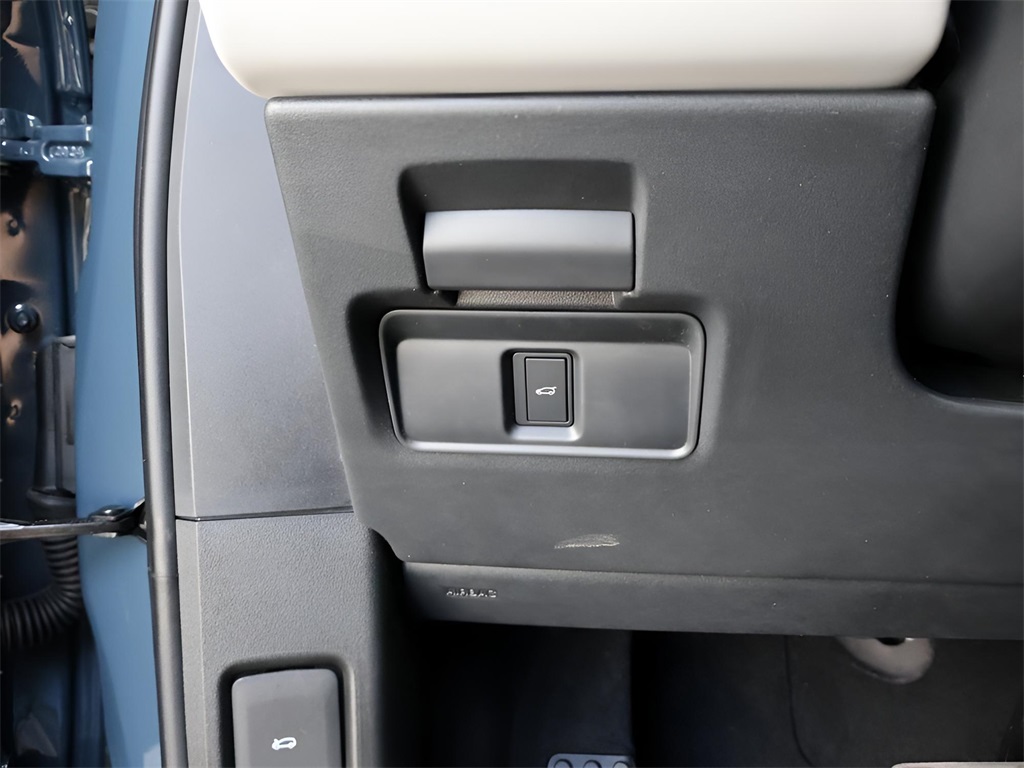 2026 Land Rover Range Rover Evoque Dynamic SE photo 27