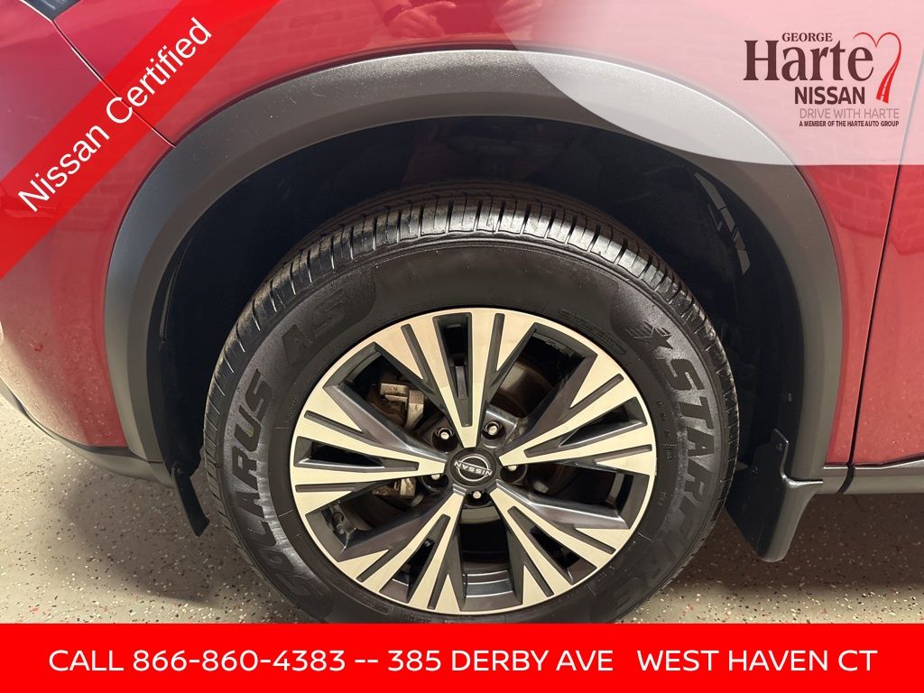 2022 Nissan Rogue SV photo 28
