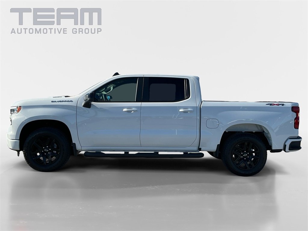 2026 Chevrolet Silverado 1500 RST photo 4