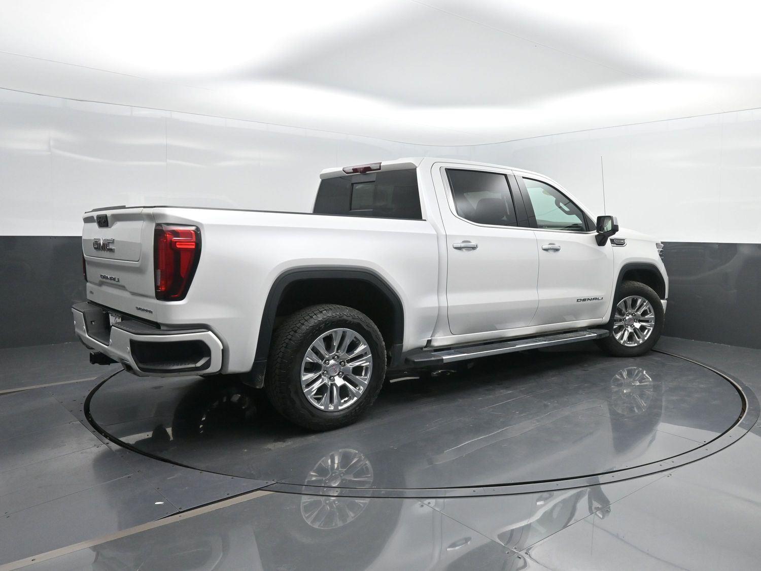 2024 Gmc Sierra 1500 Denali photo 2