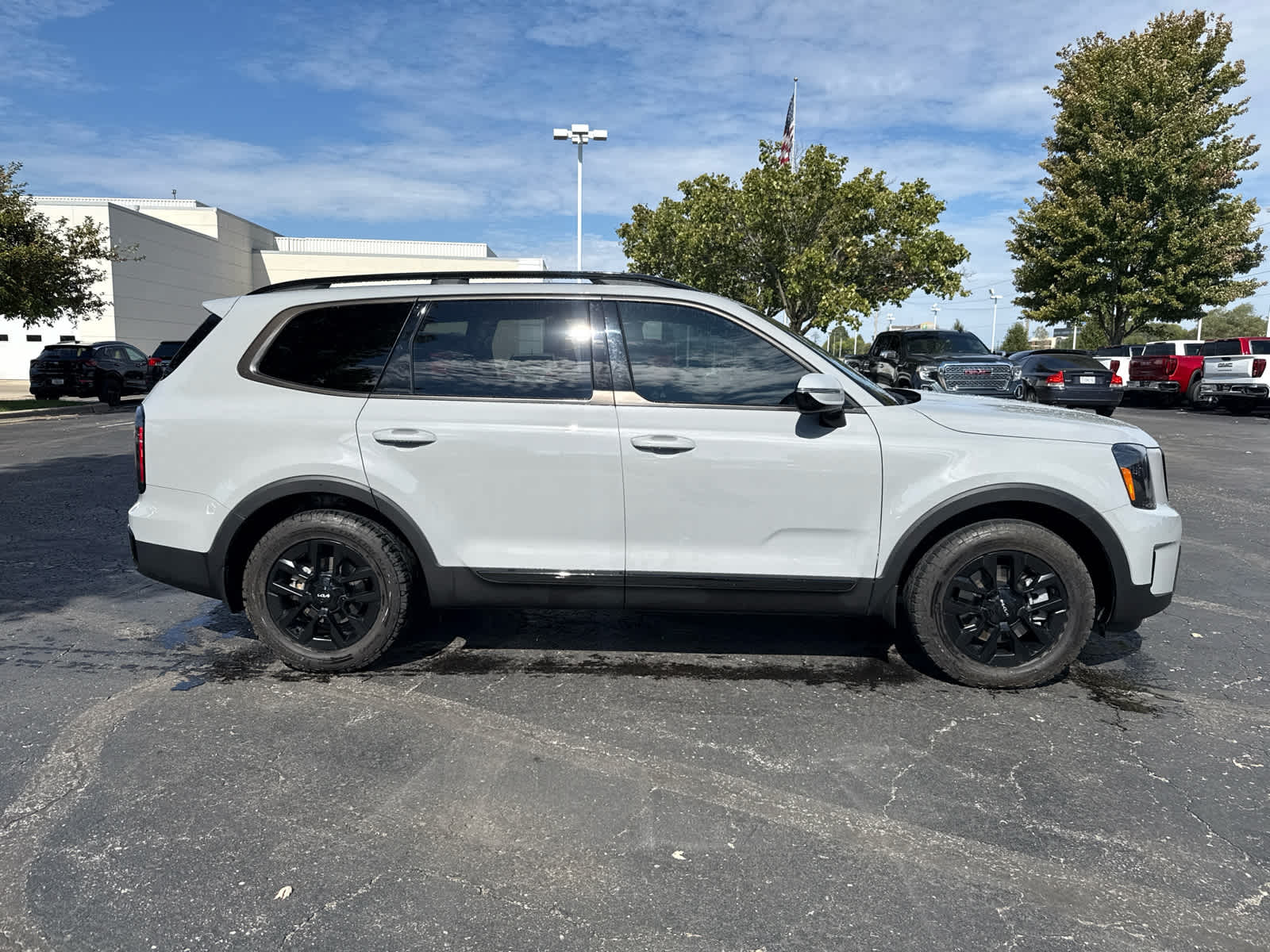 2024 Kia Telluride SX X-Pro photo 3