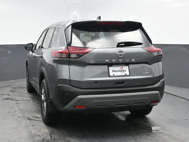 2023 Nissan Rogue S photo 4