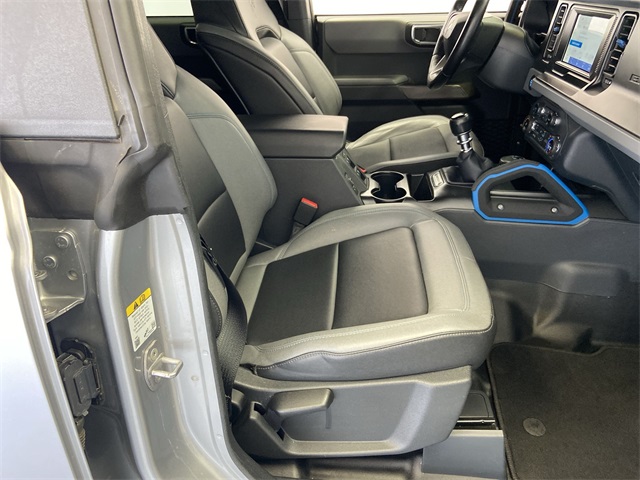 2022 Ford Bronco Black Diamond photo 31