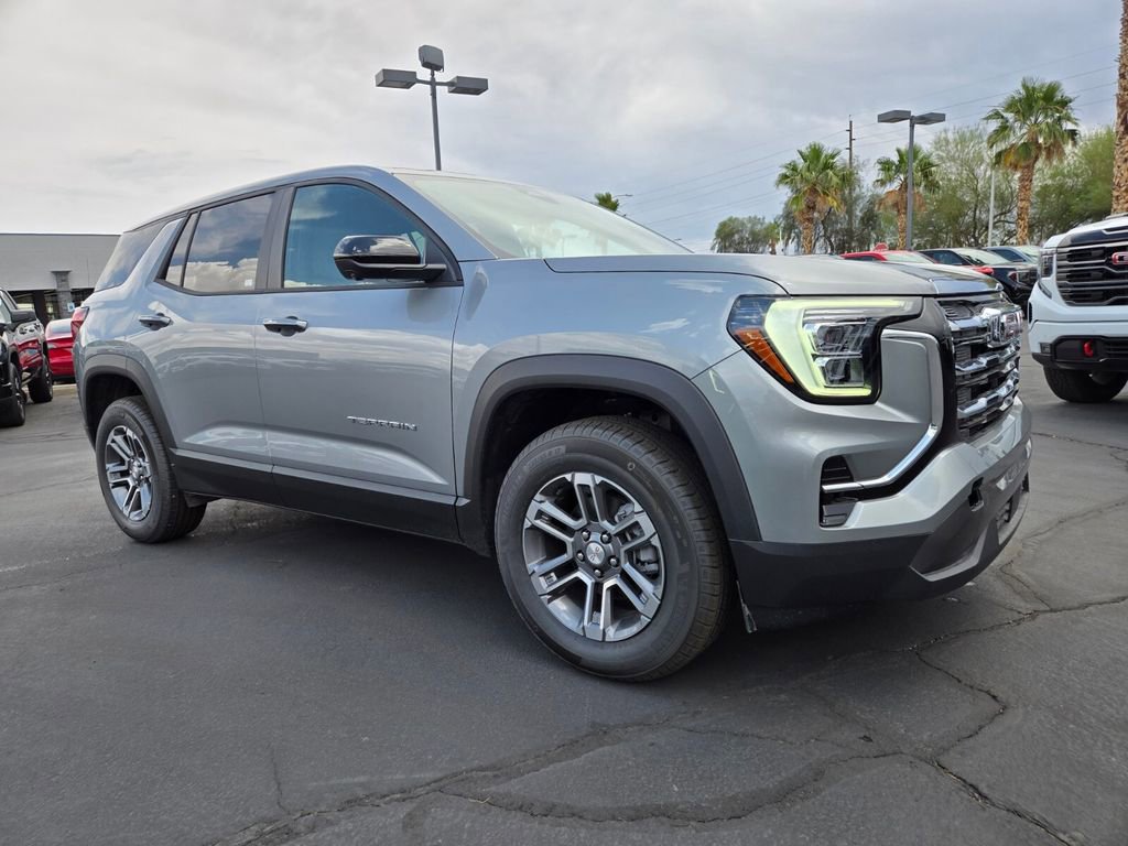 2025 GMC Terrain Elevation's photo