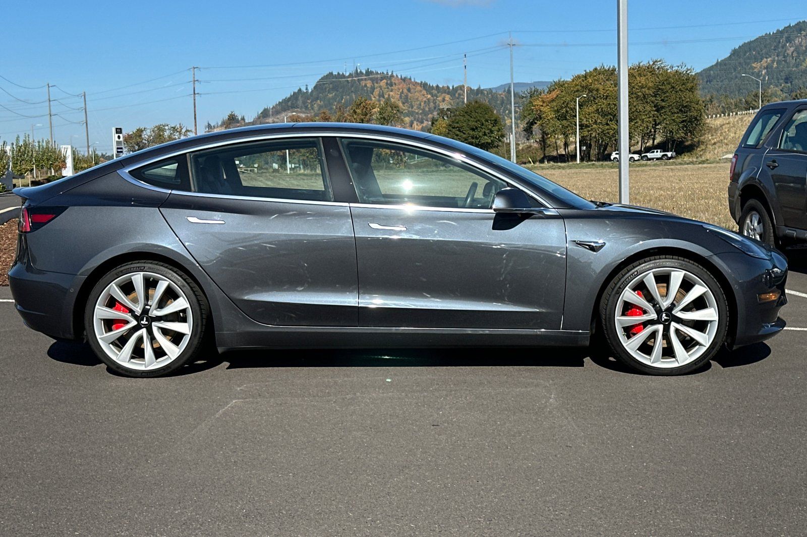 Used 2018 Tesla Model 3 Long Range Dual Motor with VIN 5YJ3E1EB3JF082856 for sale in Eugene, OR