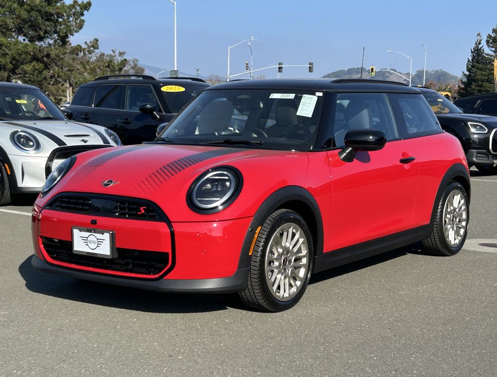 2026 MINI Hardtop 2 Door S's photo